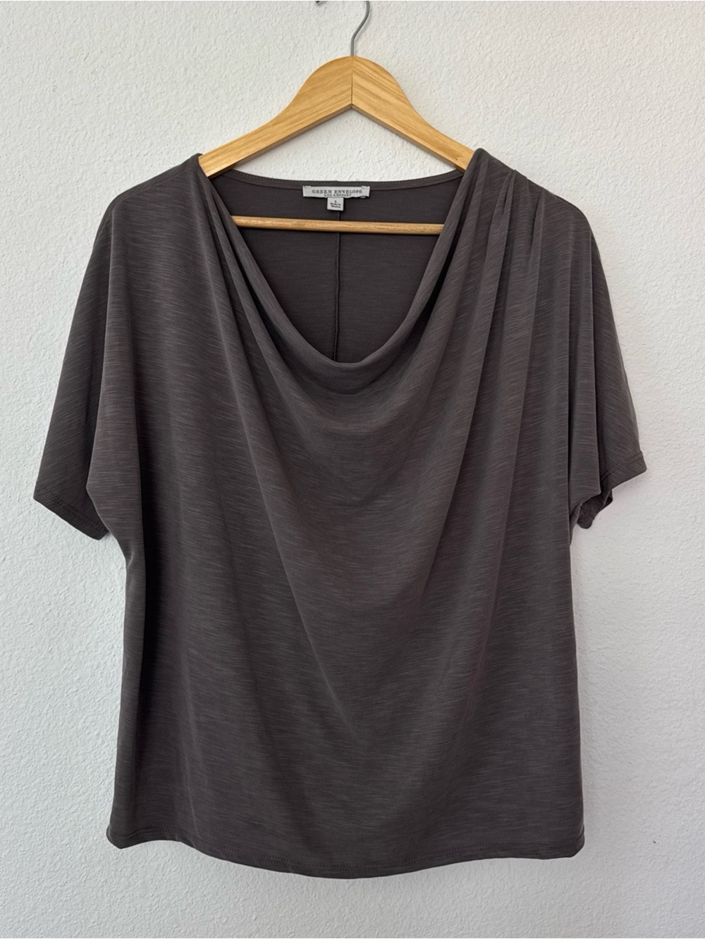 Green Envelope Los Angeles L Gray Cowl Neck Short Sleeve Top Blouse